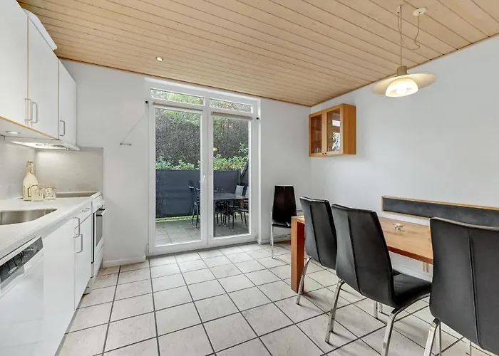 Beautiful In Nyaraló *